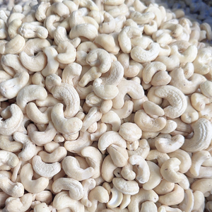 Noix de cajou brutes directement de l'usine, noix de cajou WW180, WW240, WW320, LP India, avec emballage personnalisé - Product Image 1