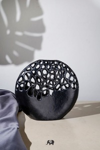 Pot de fleurs en métal beige moderne, design minimaliste, support pour plantes d'intérieur, décoration de bureau, finition thermolaquée - Product Image 3