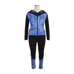 Ensemble de survêtement léger coupe-vent pour femme OEM, personnalisé, en maille, avec pantalon de survêtement ample et sweat à capuche court, extensible dans les quatre sens - Product Image 4