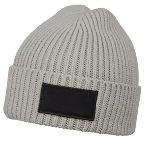 Gorro de Punto Marrón Unisex para Invierno, 56-58 cm, Diseño Casual para Adultos, Acrílico, con Puño, Diseño Sólido - Product Image 4
