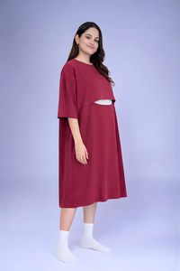 T-shirt d'allaitement surdimensionné en pur coton - T-shirt ample avec fermeture éclair et poches pour les femmes enceintes et les jeunes mamans - Product Image 2