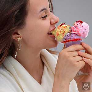 โซ่ห้อยประดับดอกไม้และคริสตัลต่างหูแฟชั่นกันเสื่อมเสีย - Product Image 1