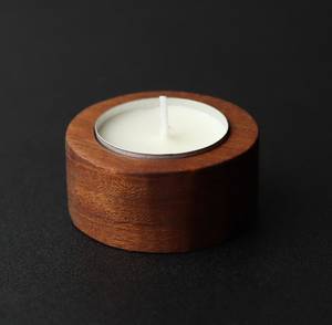 Portavelas Tallado a Mano con Luz LED - Varios Tipos de Madera: Decoración Rústica Navideña - Product Image 3