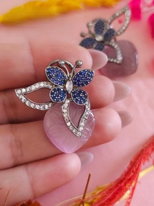 ต่างหูทรงหยดน้ำประดับมอสซาไนต์ชุบเงินคุณภาพพรีเมียมสวยหรูสำหรับผู้หญิง เหมาะสำหรับงานเลี้ยงตอนเย็น คอลเลคชั่นแฟชั่น - Product Image 3