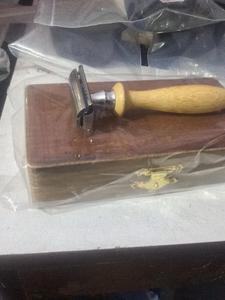 Maquinillas de Afeitar de Seguridad de Primera Calidad con Mango de Bambú y 3 Cuchillas para Hombres, Marca Privada - Product Image 5