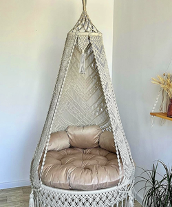 Fauteuil suspendu en macramé de luxe, fait main, décoration bohème pour la maison, cadeau - Product Image 1