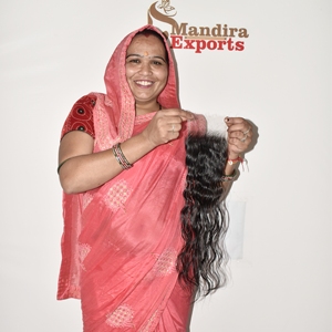 Extensions de cheveux humains Remy indiens du Tamil Nadu en gros, 100 % vierges, cuticules alignées, cheveux ondulés, double trame machine, 55 HD - Product Image 3
