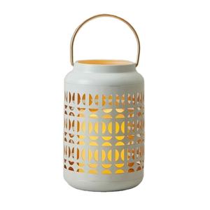 Los candelabros de hierro de Metal Retro más vendidos y linternas colgantes capa interior dorada con capa de polvo blanco para la decoración del jardín del hogar - Product Image 4