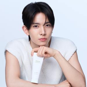 Mousse nettoyante pour le visage Mixoon Bottle Grass 150ml Haute qualité Fabriqué en Corée Parfum naturel Ingrédients à base de plantes - Product Image 1