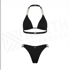 Ensemble de bikini noir à bretelles avec garniture en strass et bas string, maillot de bain pour femme - Product Image 2