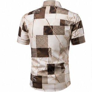 Chemise imprimée pour homme avec motif abstrait élégant, tissu confortable, coupe classique pour un style de vie moderne - Product Image 2