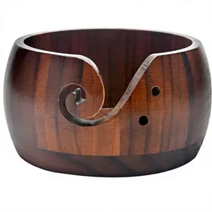 Cuenco de madera redondo para hilo, diseño sencillo, duradero, soporte para tejer a mano y ganchillo con abertura. - Product Image 3
