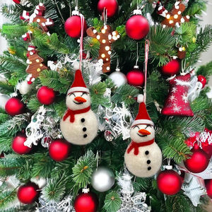 Venta al por mayor lindo fieltro de lana muñeco de nieve adornos navideños adorno colgante-directo de fábrica - Product Image 6