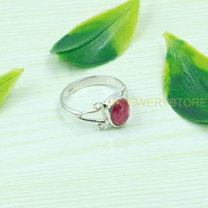 แหวนพลอยสีชมพู แหวนเงินแท้ 925 แหวนหินสีชมพูสำหรับผู้หญิงแหวนแต่งงานทำด้วยมือของขวัญวันเกิดคริสต์มาสเครื่องประดับ - Product Image 2