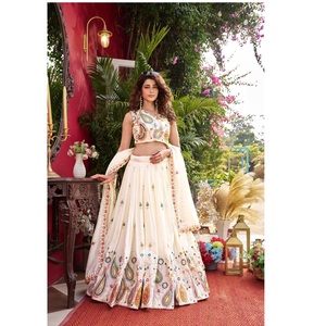 Conjunto de Lehenga Choli Bordado de Calidad Premium con Hilo y Lentejuelas, Vichitra Puro, Sin Arrugas, Elástico, para Fiestas - Product Image 1