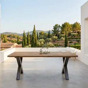 Mesa de Comedor Xozio de Madera de Teca Sólida - Patas de Metal Duraderas y Ecológicas, Diseño Minimalista para 4 Personas, para Uso en Hoteles y Villas - Product Image 1