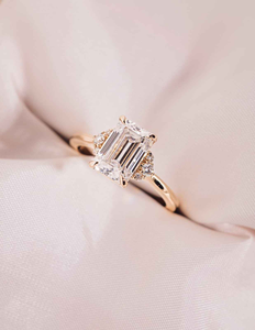 Anillo de Moissanita con Corte Princesa en Oro Rosa de 14K, Calidad de Exportación, Alternativa Brillante al Diamante de Laboratorio, Joyería Fina para Compromiso y Boda - Product Image 2