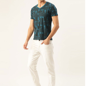 เสื้อยืดลำลองผู้ชายใส่สบาย ผ้าฝ้าย 100% น้ำหนัก 220 กรัม ลายเรียบ คอวี ดีไซน์เรียบง่าย ผ้าถักเนื้อนุ่ม เป็นมิตรกับสิ่งแวดล้อม แห้งเร็ว - Product Image 2