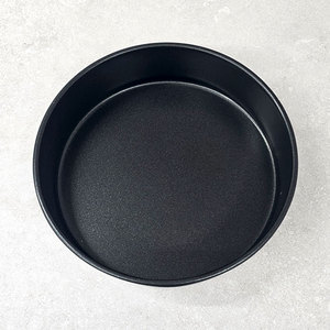 Molde para Pizza de 24 cm Antiadherente con Revestimiento de PTFE, Acero Laminado en Frío, Tamaño Estándar Clásico, Hecho en Corea, Gyeonggi-do, HESSED CUISINE, Utensilios para Hornear - Product Image 1