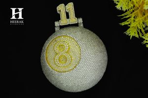 Collar Personalizado con Colgante de Bola de Billar 8-Ball con Diamantes de Moissanita y Micro Pavé VVS, Esfera 3D, Número de Camiseta Personalizado 11, Joyería para Hombre - Product Image 1