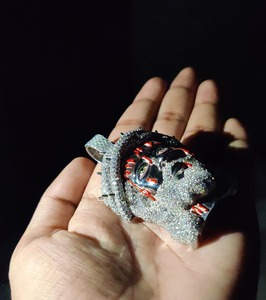 จี้พระเยซูแบบแข็งแรงทนทานประดับเพชรโมอิสซาไนต์ สไตล์ฮิปฮอปสำหรับผู้ชาย ชุบเงิน ดีไซน์หรูหรา - Product Image 3