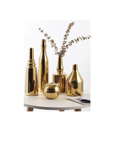 Florero de metal de hierro de primera calidad, duradero y de excelente calidad, perfecto para decoración de hogares de lujo y diseño interior elegante. - Product Image 6