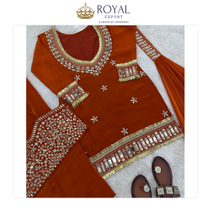 Nueva Colección de Trajes Sharara de Seda Fendi Pura Estilo Bollywood con Bordado de Espejos y Encaje para Bodas en Venta - Product Image 2