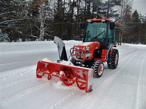 Pompe moteur 40 CV de qualité industrielle pour souffleuse à neige frontale de tracteur, garantie 1 an, conçue pour la neige profonde, utilisation extérieure, fabriquée au Canada - Product Image 2