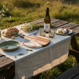 Planche à charcuterie en bois avec poignée en résine, planche de service artisanale pour fromage, épaisseur 1,5 cm, passe au lave-vaisselle, pour viande, fromage, fruits, craquelins - Product Image 3