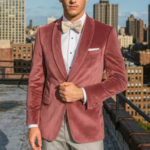 Blazer de terciopelo rosa para hombre |   Traje de boda con solapa de satén - Product Image 1
