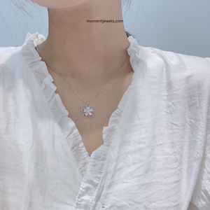 สร้อยคอเงินแท้ S925 ลายดอกไม้ ประดับเพชรซิร์โคเนีย สำหรับผู้หญิง สวมใส่ได้ทุกวัน พร้อมจี้รูปดอกไม้ สร้อยเงิน 925 - Product Image 4