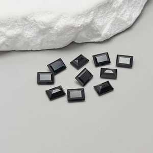 Spinelle noire naturelle rectangulaire facettée, petite taille, pierre précieuse en vrac, taille émeraude, pour la vente en gros de bijoux - Product Image 3
