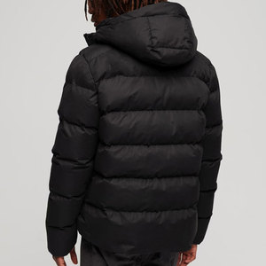 Chaqueta de plumón para hombre diseñada para clima frío, cómoda, con capucha y diseño de retención de calor. - Product Image 3