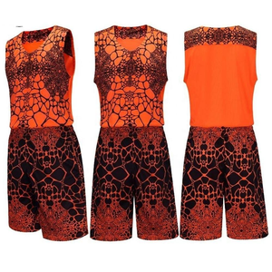 Uniforme d'équipe de basketball pour hommes et femmes, maillot et short en polyester léger à séchage rapide, fabricant de vêtements de sport performants - Product Image 4