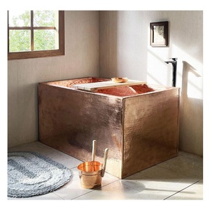 Bañera de Cobre Rectangular Moderna y Elegante, de Doble Pared, con Acabado Martillado, Independiente, sin Juntas, de Lujo, Ecológica y Duradera. - Product Image 1