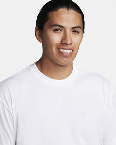 T-shirt de performance pour homme, tissu athlétique, respirant, séchage rapide, confortable, entraînement sportif, léger, durable, de qualité - Product Image 6