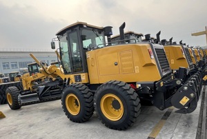 Niveleuse de chantier 215HP GR215, robuste, pour la construction routière et le nivellement des terrains, vente directe usine, produit phare, globalement très apprécié. - Product Image 4