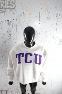 Sudadera TCU ASH GREY con cuello alto, 100% PURPLE, con apliques bordados, cuello ancho, hilos finos. - Product Image 5