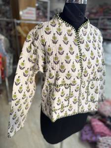 <b>Quilted</b> Cotton <b>Jacket</b> Women Floral <b>Pattern</b> Mandarin Collar Full Sleeve Autumn Regular Length Patch Pocket Woven Fabric GIFT - Product Image 2
