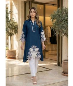 Ropa casual para mujer, Kurti Aline con pantalón, bordado en rayón con diseño floral calado, para uso diario y de oficina. - Product Image 1