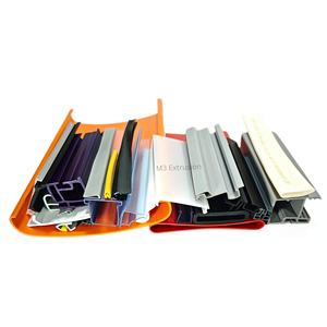 Pegatina divisora de seguridad en la carretera, valla antideslumbrante personalizada, coextruida rígida de PVC ABS, compatible con PC, extrusión OEM de varios colores - Product Image 1