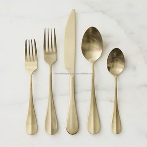 ชุดช้อนส้อมโลหะทันสมัยพร้อมดีไซน์ด้ามจับเรียบหรู ให้การใช้งานที่สะดวกสบายและเงางามยาวนานสำหรับการรับประทานอาหารปกติ - Product Image 4