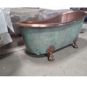 Bañera Independiente de Cobre con Patas, Ovalada, Acabado Rústico, Estilo Vintage, para Baño - Product Image 1