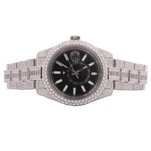 Montre de sport de luxe pour homme 41 mm, cadran glacé, gros diamants Moissanite, logo personnalisé, boîtier en acier inoxydable, mouvement à quartz, collection Hip Hop - Product Image 1