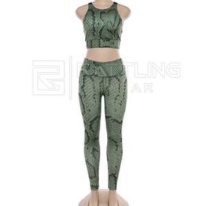 Ensemble de gymnastique et de yoga à motif solide pour femmes soutien-gorge rembourré Leggings sans couture grande taille vêtements de fitness Logo personnalisé taille fermeture à la taille élastique - Product Image 1