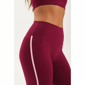 Leggings de Yoga Personalizados de Alta Calidad para Mujer, Diseño Cruzado Elástico de Cintura Alta, Conjunto de Leggings Deportivos de Algodón/Fibra de Spandex - Product Image 3