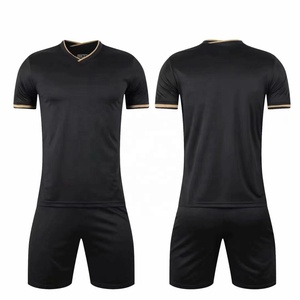 Service OEM, vêtements d'entraînement, vêtements d'équipe, sublimation personnalisée et logo, 100% polyester, taille adulte, uniforme de football pour hommes. - Product Image 2