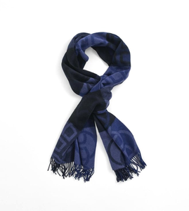 Bufandas cuadradas elegantes para mujer Tela suave y ligera Accesorios de moda ideales Suministro a granel MOQ bajo - Product Image 3