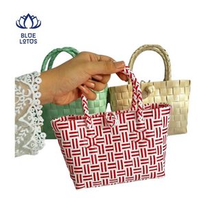 HOT SELLING Sturdy Handwoven Plastic Tote <b>Bag</b> Lightweight Durable Summer Shopper <b>Bag</b> For Grocery Storage - Product Image 1
