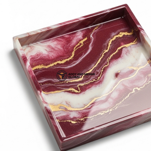 Plateau élégant en résine rouge vin – Plateau de service effet marbre avec détails veineux dorés - Product Image 2